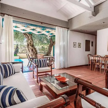 Villa Ithika